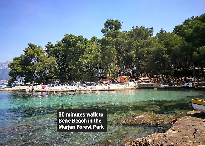 Apartment Elizabeth With Balcony